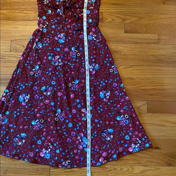 Lulus XSmall dress. Strapless. - Picture 8 of 10